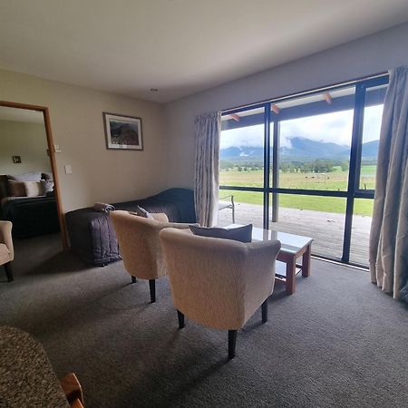 Lewis Pass Motels Springs Junction エクステリア 写真